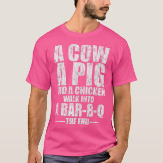 Camiseta Una Vaca, Un Cerdo Y Un Pollo Entrando En Un Bar-B