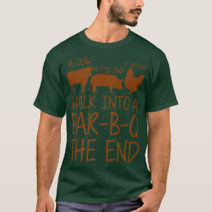 Camiseta Una Vaca, Un Cerdo Y Un Pollo Entrando En Un Bar-B