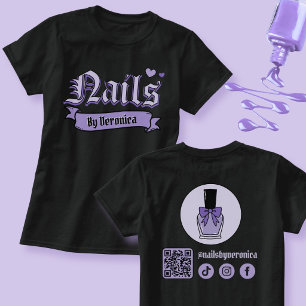 Camiseta Uñas góticas negras y moradas con letras de tecnol