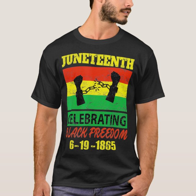 Camiseta Undécimo celebrando la bandera de la libertad negr (Anverso)