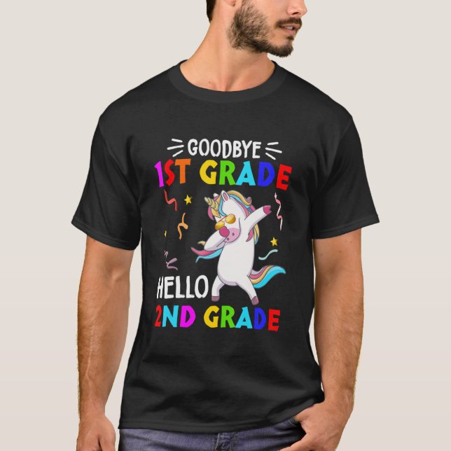 Camiseta Unicorn Back To School Hello Second Grade Goodbye  (Anverso)