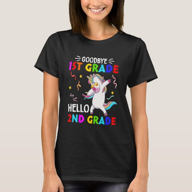 Camiseta Unicorn Back To School Hello Second Grade Goodbye  (Anverso)