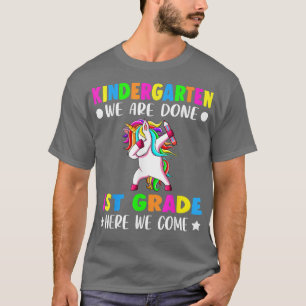 Camiseta Unicorn Kindergarten hemos terminado el primer gra