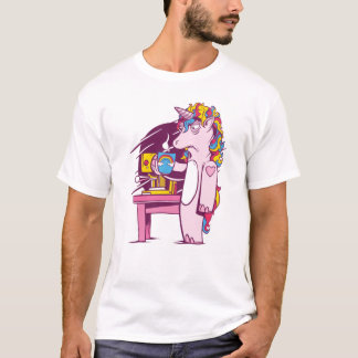 Camiseta Unicornio cansado con café