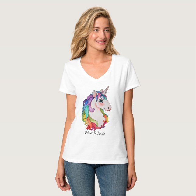 Camiseta Unicornio de la acuarela con el pelo del arco iris (Anverso completo)