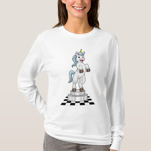 Camiseta Unicornio en ajedrez como pieza de ajedrez Knight (Anverso)
