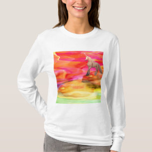 Camiseta Unicornio en desierto pintado