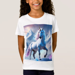 Camiseta Unicornio encantado en una nevada fantasía