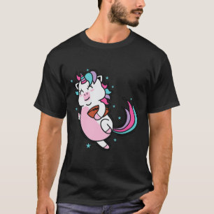 Camiseta Unicornio jugando al rugby o al fútbol