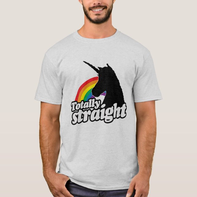 CAMISETA UNICORNIO TOTALMENTE RECTO - .PNG (Anverso)