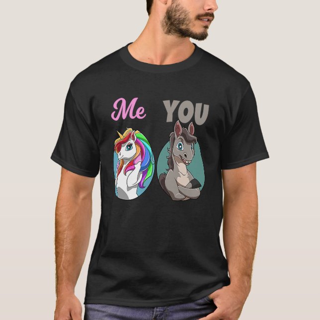 Camiseta Unicornio tú vs yo comparamos el arcoiris (Anverso)