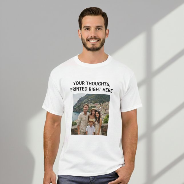 Camiseta Unisex Personalized Tee (Subido por el creador)