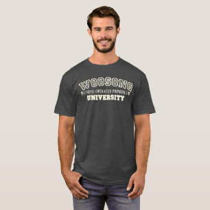 Camiseta Universidad y lema de Woosong: Nihil Operatur