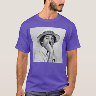 Camiseta Universidad Young Obama fumando vintage Barack Oba
