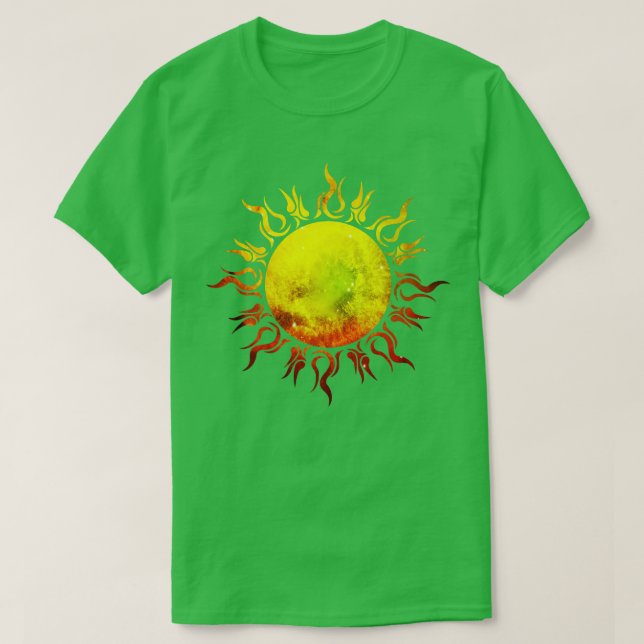 Camiseta Universo de tatuaje tribal de Sun en llamas (Diseño del anverso)