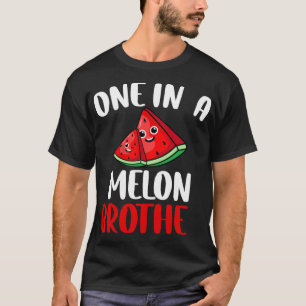 Camiseta Uno En Un Melón De La Familia De La Fruta De Agua 