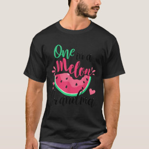 Camiseta Uno en un partido de cumpleaños de Melon Grandma