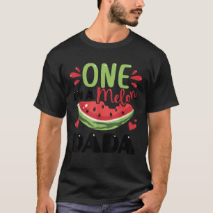 Camiseta Uno en una fiesta de cumpleaños de Melon Dada