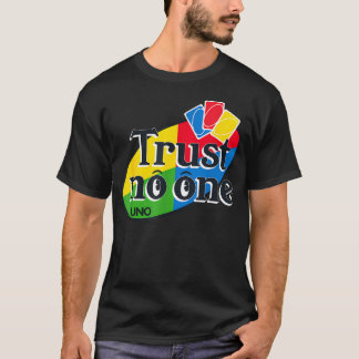 Camiseta Uno - No Confíes