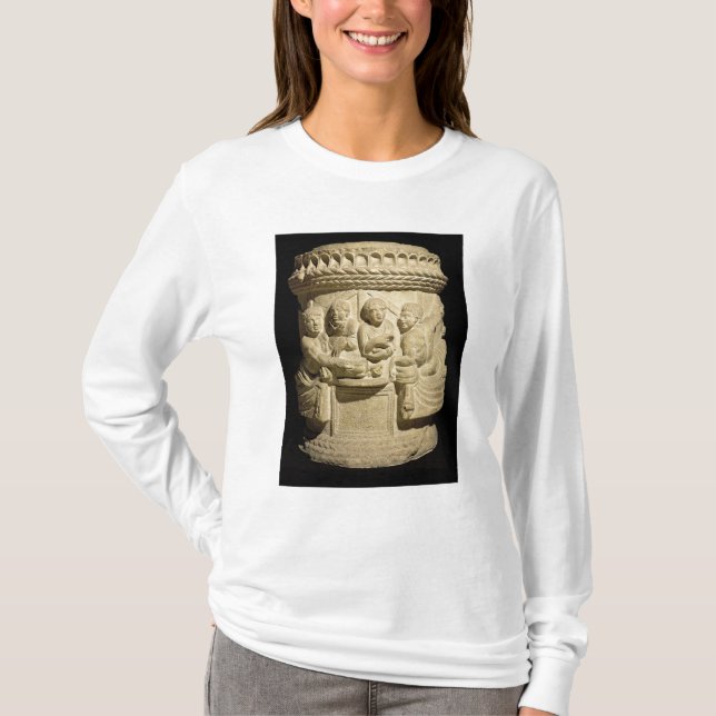 Camiseta Urna que representa una comida de la familia, de (Anverso)