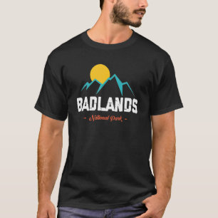Camiseta Us Adventure Vintage Badlands National Park Souven