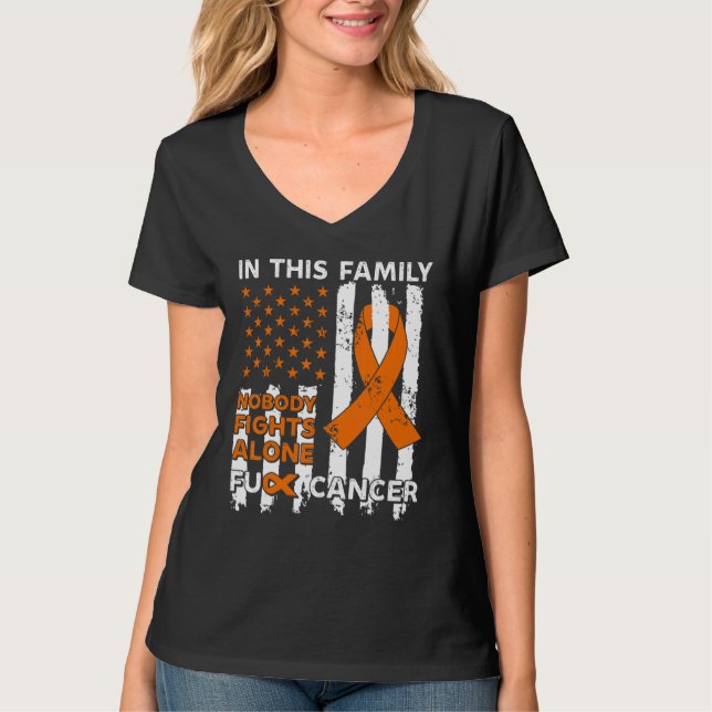 Camiseta US flag in this family nobody fights alone orange  (Anverso)