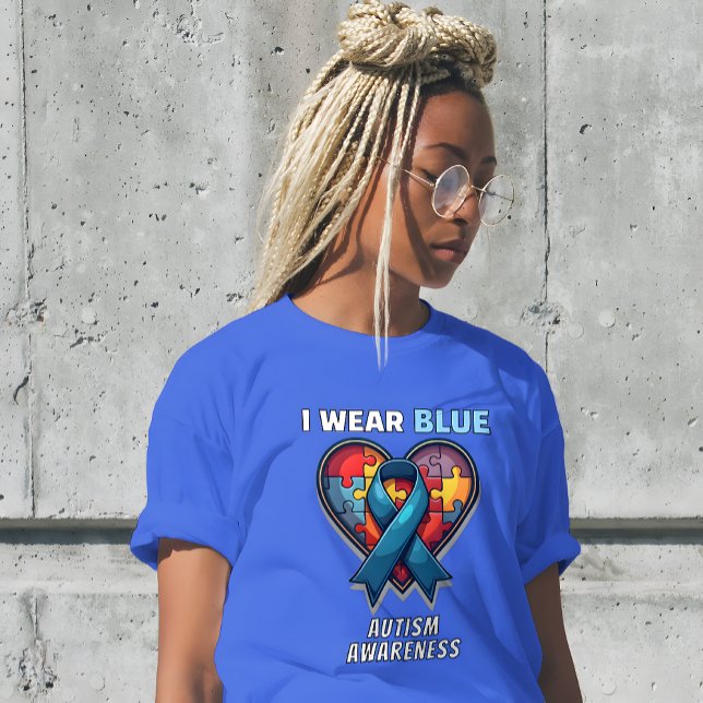 Camiseta Uso Conciencia Del Autismo Azul - Cinta Del Corazó (I Wear Blue Autism Awareness T-Shirt - Puzzle Heart & Ribbon Design.)