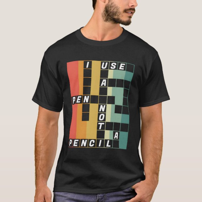 Camiseta Uso Una Pluma, No Un Lápiz, Un Rompecabezas Nacion (Anverso)