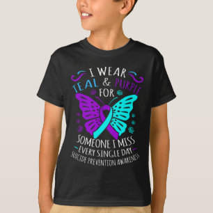 Camiseta Uso Verde azulado Y Morado Por Alguien Que Extraño