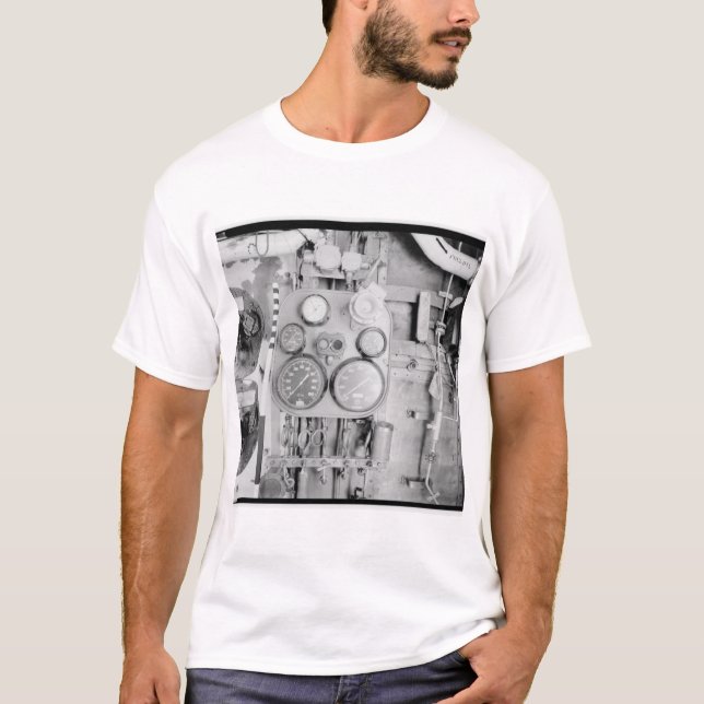 Camiseta USS Hornet (CV-12) (Anverso)