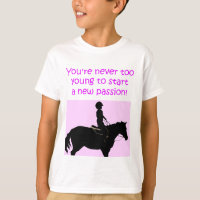 Usted nunca es caballo lindo demasiado joven