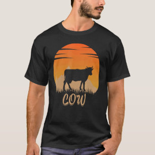 Camiseta Vaca Animal Caliente En La Montaña En La Naturalez