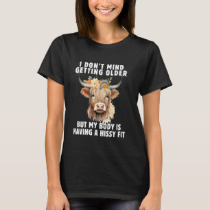 Camiseta Vaca de las Tierras Altas No Me Importa Envejecer