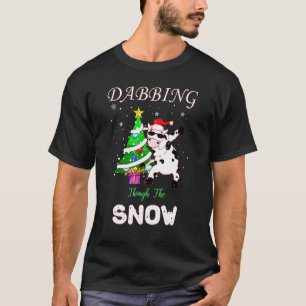 Camiseta Vaca haciendo dab a través de pingüinos de Navidad