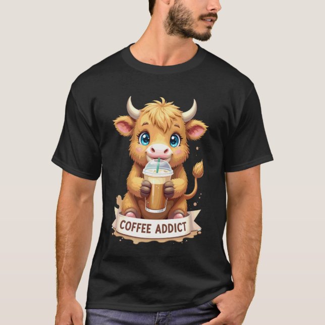 Camiseta Vaca Highland Adicta a Beber Café Monada Café Dr (Anverso)