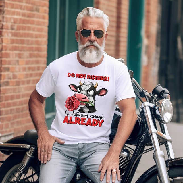 Camiseta Vaca Monocroma Con Rosa Rojo (Subido por el creador)