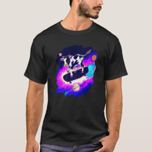 Camiseta Vaca patinando en el espacio exterior retro vintag