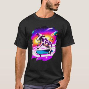 Camiseta Vaca patinando en el espacio exterior retro vintag