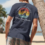 Camiseta Vacaciones de Personalizados de Reunión de Verano<br><div class="desc">¿De vacaciones familiares? Personalizar estos diseños retro para toda la familia añadiendo su apellido o texto personalizado, y año de la aventura. Espero que no se trate solamente del diseño genial que captó tu atención, sino del hecho de que nunca lo encontrarás en una tienda por departamentos, lo hace único...</div>