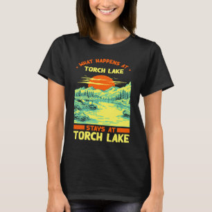 Camiseta Vacaciones en Lago Antorcha Lago de Camping Embarc