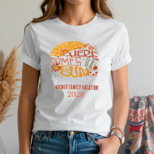 Camiseta Vacaciones familiares aquí viene la cita del sol