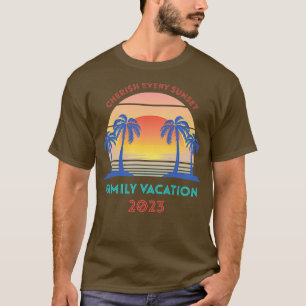Camiseta Vacaciones Retro Familiares 2023 Aprecian Cada Ata