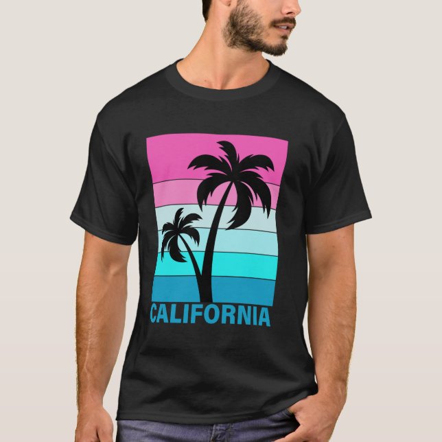Camiseta Vacaciones Retro Tropical Sunset Beach Summer Vaca (Anverso)