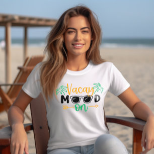 Camiseta Vacaciones Vibes "Vacay Mood On"