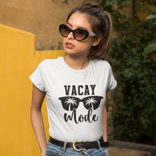 Camiseta Vacay Mode SunGlasses with Modern Tipography