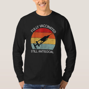 Camiseta Vacunación total, aún antisocial, de una linda cer