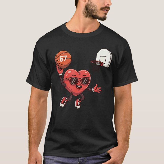 Camiseta Valentines Day Basketball 67 Heart Sports Coach Me (Anverso)