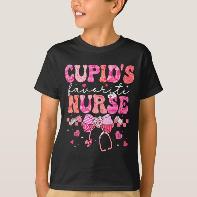 Camiseta Valentines Day Cud’s Favorite Nurse Heart Girl Wom (Anverso)