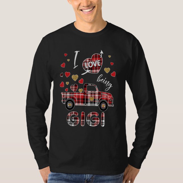 Camiseta Valentine's Day I Love Being Gigi Red Plaid Truck  (Anverso)