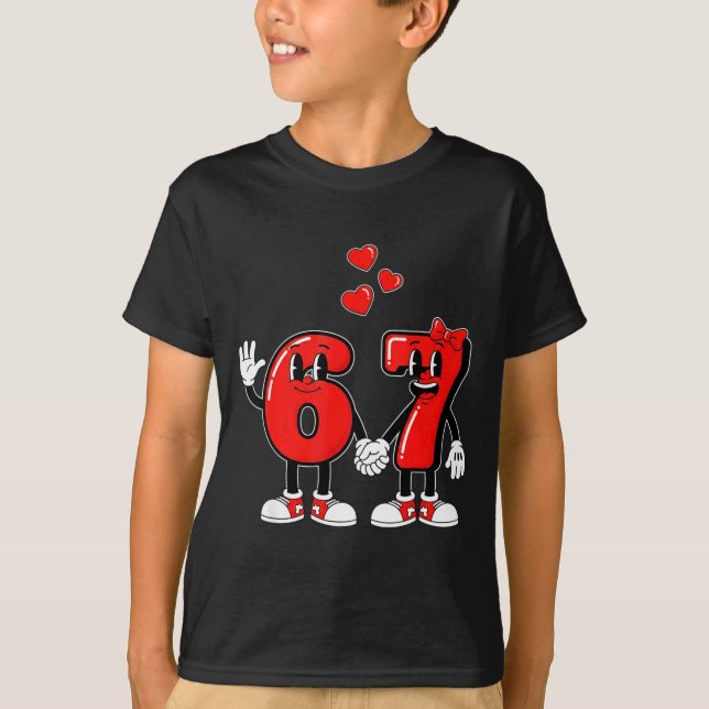 Camiseta Valentine's Day Six Seven Hearts 6 7 Meme Gen Alph (Anverso)